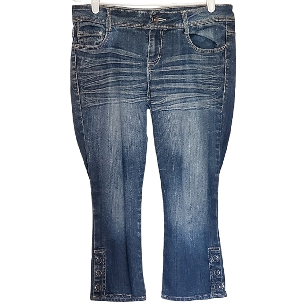 7017 * Lei Ashley Low Rise Crop Jeans Medium Wash Denim Size 9 Vintage Y2K